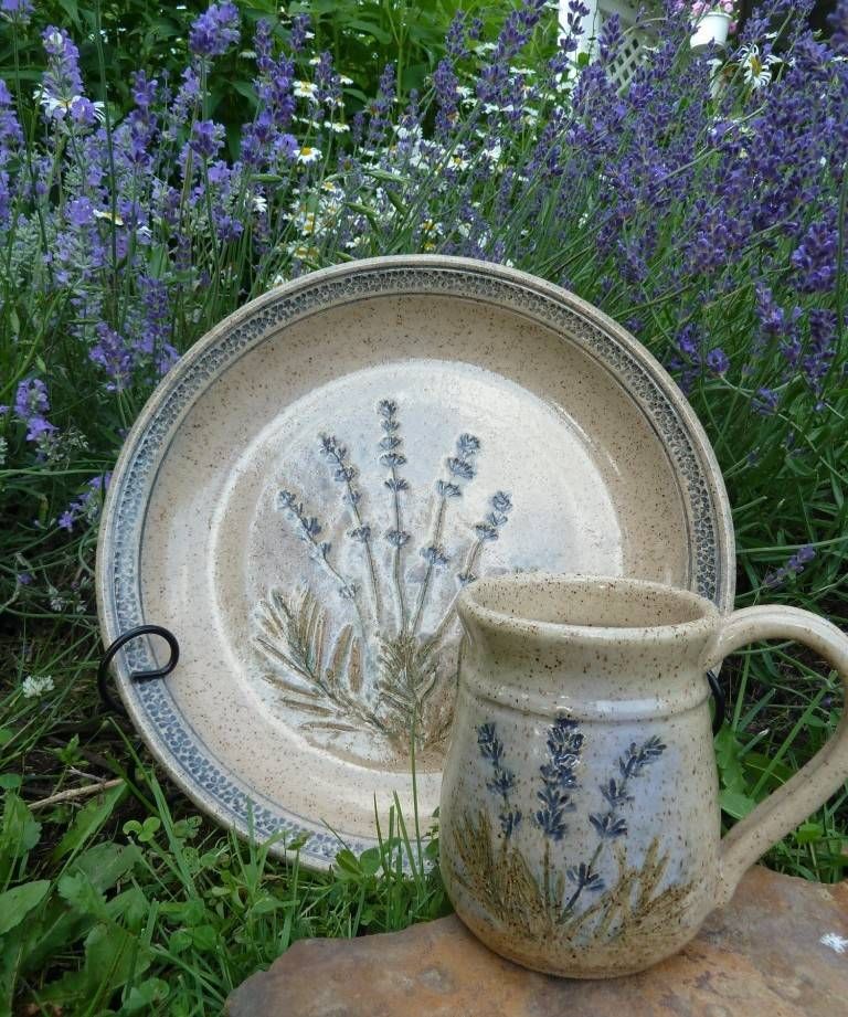 Homespun Touch stoneware pottery by Jan Keck of Painesville, Lake County Ohio
